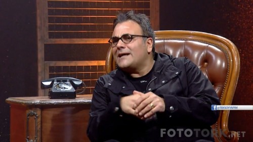 Sadettin-Teksoy-Zaman-Tuneli-Bolum-13-06.01.2018-720p-WEB-DL-by-playdevil-TORK.mkv_snapshot_00.54.07.jpg