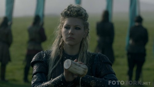 Vikings-S05E08-1080p-WEBRip-6CH-x265-HEVC-TR-Altyazi-TORK.mkv_snapshot_22.46.jpg