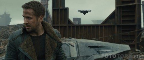 Bicak-Sirti---Blade-Runner-2049-2017-1080p-BluRay-x264-DUAL-TR-ENG-TORK.mkv_snapshot_01.04.49.jpg