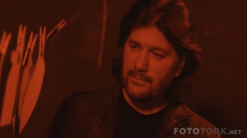 Ahmet-Safak---Vay-Delikanli-Gonlum-2018-1080p-x264-AAC-TORK.MP4_snapshot_02.28.jpg