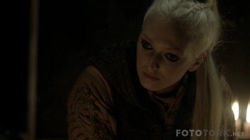 Vikings-S05E09-A-Simple-Story.mkv_snapshot_21.04.jpg