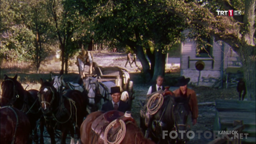 TRT.Gunduz.Sinemasi.Kanli.Ok.1953.HDTvRip.720p.AC3.by.TheWelleTy.TORK.mkv_001947694.png