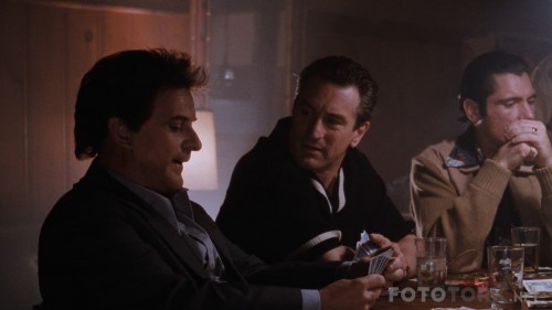 Goodfellas-1990-REMASTERED-1080p-BluRay-x264-DUAL-TR-ENG-TORK.mkv_snapshot_01.09.52.jpg