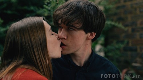 The-End-of-the-Fucking-World-S01E01-1080p-NF-WEBRip-DD5.1-x264-DUAL-TR-ENG-TORK.mkv_snapshot_05.18.jpg