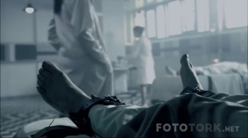 Gen-2006-WEB-DL-x264-AC3-TORK.mkv_snapshot_00.42.01.jpg