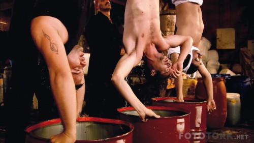 Avanak-Kuzenler-2008-1080p-WEB-DL-x264-AC3-TORK.mkv_snapshot_00.03.57.jpg