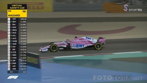 Formula-1-Bahreyn-GP-720p-HDTV-x264-AC3-by-dmLprN-TORK---01.mkv_snapshot_00.14.42.jpg