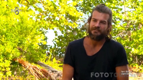 Survivor-2018-Unluler-Gonulluler-15.04.2018-HDTvRip-720p-AC3-by-dmLprN-TORK.mkv_snapshot_00.19.58.jpg