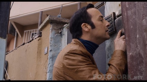 Sen-Kimsin-2012-720p-NF-WEB-DL-DD5.1-x264-SiGMA-TORK.mkv_snapshot_00.09.36.jpg
