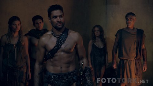 Spartacus-Vengeance---Spartakus-Intikam-E03.mkv_snapshot_18.16.jpg