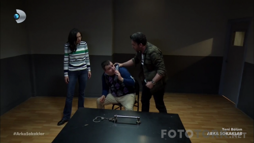 Arka.Sokaklar.BL.478.HDTvRip.720p.AC3.by.TheWelleTy.TORK.mkv_49516400000.png