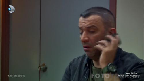Arka.Sokaklar.BL.480.HDTvRip.720p.AC3.by.TheWelleTy.TORK.mkv_77786800000.png