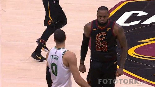 NBA-Playoffs-2018-East-Finals-Game-7-CLE-vs-BOS-720p-WEB-DL-x264-TORK.mkv_snapshot_00.01.46.jpg