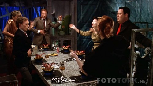 Beetlejuice-1988.avi_snapshot_00.54.04.jpg