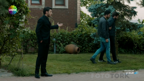 Cukur.BL.32.HDTvRip.720p.AC3.by.TheWelleTy.TORK.mkv_52560560000.png