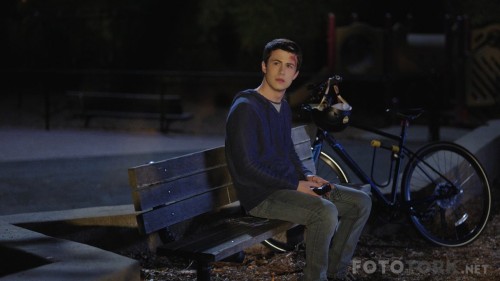 13-Reasons-Why---Olmek-Icin-13-Sebep-S01E01.mkv_snapshot_41.39.jpg