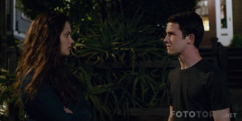 13-Reasons-Why---Olmek-Icin-13-Sebep-S02E02-Iki-Kizin-Opusmesi.mkv_snapshot_56.04.jpg
