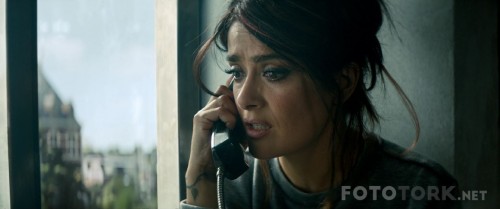 The-Hitmans-Bodyguard-2017-1080p-BluRay-x264-DUAL-TR-ENG-TORK_00_23_41_08_3.jpg