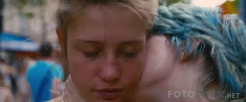 Blue-Is-the-Warmest-Color-Mavi-En-Sicak-Renktir-2013-720p-BluRay-TR-ALTYAZI-TORK_01_24_05_05_7.jpg