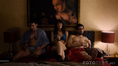 Sense8-S01E02-Ben-Aslinda-Bizim.mkv_snapshot_35.03.jpg