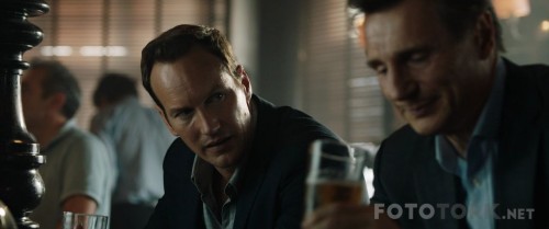 The.Commuter.2018.720p.BluRay.x264-DUAL.TR.ENG_00_09_35_00_1.jpg