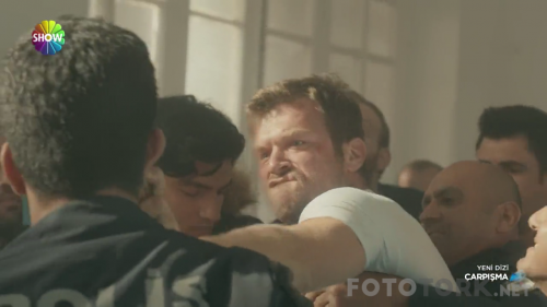 Carpisma.BL.01.HDTvRip.720p.AC3.by.TheWelleTy.TORK.mkv_004619064.png