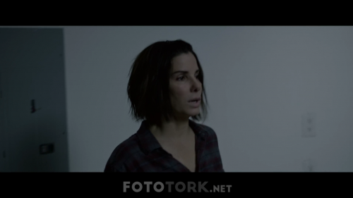 Bird.Box.2018.1080p.NF.WEB-DL.x264.DUAL.TR-ENG.TORK.mkv_003297417.png