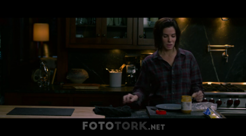 Bird.Box.2018.WEB-DL.XviD.TRDUB.TORK.avi_003181375.png