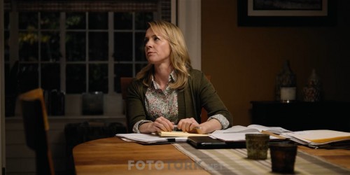 13-Reasons-Why---Olmek-Icin-13-Sebep-S02E01-Ilk-Polaroid.mkv_snapshot_09.01.jpg