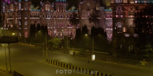 Sacred-Games-S01E01-1080p-NF-WEBRip-x265-DUAL-TR-HIN.mkv_snapshot_21.50.jpg
