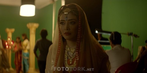 Sacred-Games-S01E03-1080p-NF-WEBRip-x265-DUAL-TR-HIN.mkv_snapshot_11.00.jpg