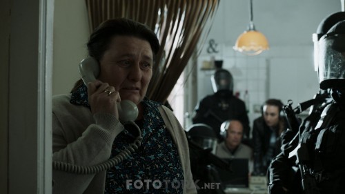 La-Casa-de-Papel-S01E01.mkv_snapshot_03.15.jpg