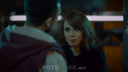 vlcsnap-2019-01-02-10h01m08s735-min.png
