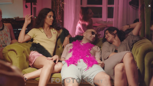 vlcsnap-2019-01-04-14h16m31s385-min.png
