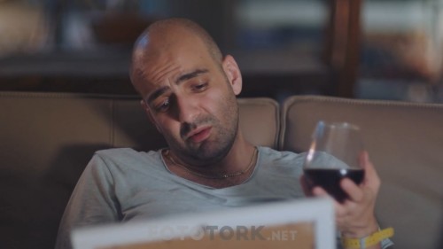 Bartu-Ben-S01-B04-720p-AC3-BluTV-by-LordOfRip-TORK.mkv_snapshot_19.36_2019.01.05_13.34.57.jpg