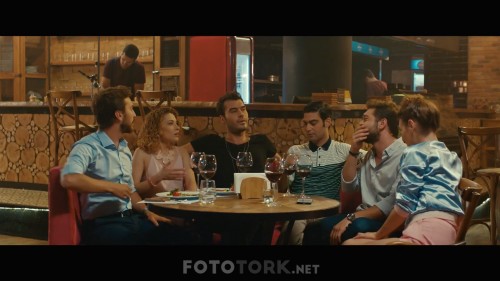 Damat-Takimi-2017-1080p-WEB-DL-x264-AC3-SanSurSuz-TORK.mkv_snapshot_00.08.46_2019.01.05_07.26.16.jpg