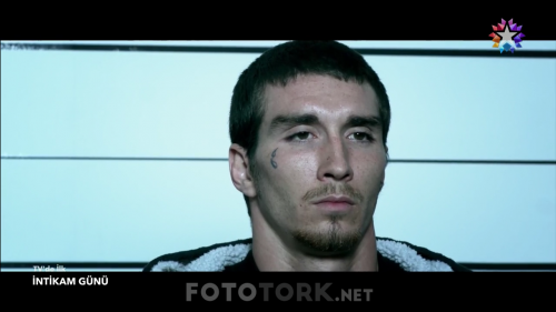 Intikam.Gunu.I.Am.Wrath.2016.720p.AC3.by.TheWelleTy.TORK.mkv_000883120.png