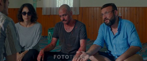 Kelebekler-2018-1080p-WEB-DL-iTunes-x264-SanSurSuz-TORK.mkv_snapshot_00.51.44_2018.08.08_16.31.05.jpg