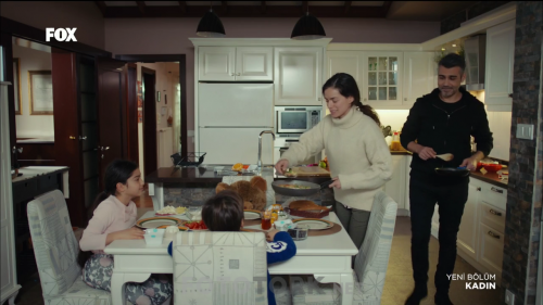 Kadin.BL.46.HDTvRip.720p.AC3.by.TheWelleTy.TORK.mkv_005881136.png