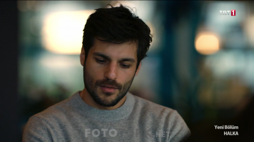 Halka.BL.04.HDTvRip.720p.AC3.by.TheWelleTy.TORK.mkv_001954104.png