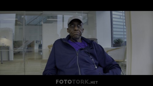 High.Flying.Bird.2019.1080p.WEB-DL.x264.DUAL.TR-ENG.TORK.mkv_snapshot_00.55.26.316.jpg