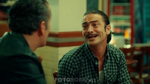 Calgi.Cengi.Ikimiz.2014.1080p.WEB-DL.DD5.1.x264.TORK.mkv_snapshot_00.58.34.042.jpg