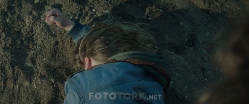 I.Kill.Giants.2017.720p.BluRay.x264.DUAL.TR-ENG.TORK..mkv_snapshot_00.59.50.257.jpg