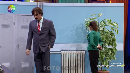 Guldur.Guldur.Show.09.03.2019.HDTvRip.720p.AC3.by.TheWelleTy.TORK.mkv_000432800.png