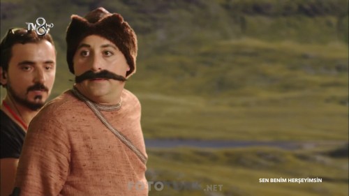 Sen.Benim.Herseyimsin.2016.1080p.HDTvRip.x264.AC3.by.cideli37.TORK.mkv_snapshot_00.35.46.jpg