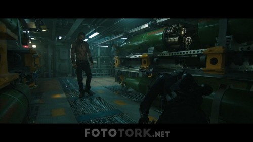 Aquaman.2018.720p.BluRay.x264.AC3.DUAL.TR-ENG.TORK.mkv_snapshot_00.18.04.835.jpg
