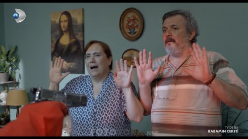 Babamin.Ceketi.2018.1080p.HDTvRip.x264.by.cideli37.TORK.mkv_snapshot_01.19.37.jpg