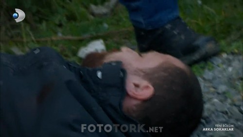 Arka.Sokaklar.BL.510.HDTvRip.720p.AC3.by.cideli37.TORK.mkv_snapshot_00.36.14.jpg