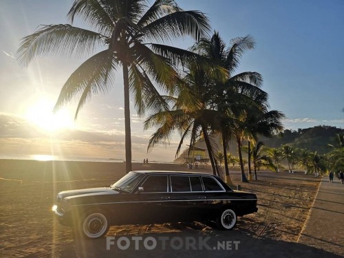 HERMOSA-BEACH-SUNSET-COSTA-RICA-300D-LIMO.jpg