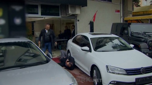 Arka.Sokaklar.BL.515.WEBRip.720p.AAC.by.cideli37.TORK.mkv_snapshot_02.04.37.800.jpg
